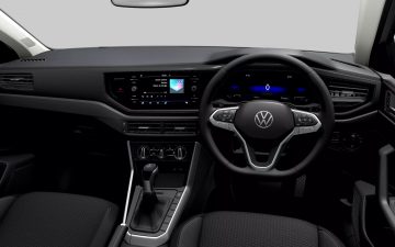 Rent Volkswagen Polo DSG 