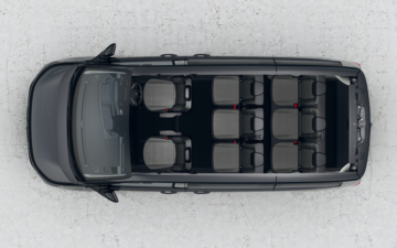 Volkswagen Transporter Shuttle 9 seat Auto 